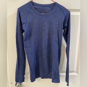 Lululemon Long Sleeve Run Swiftly Shirt